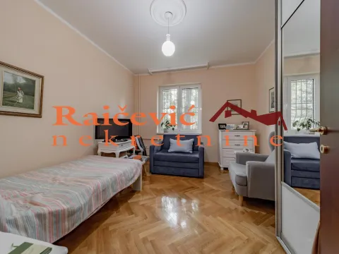 Sale, three bedroom apartment, 98m², Savski Venac, Beograd - image 9