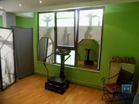 Prodaja, poslovni prostor, 84m², Centar, Paraćin - image 10