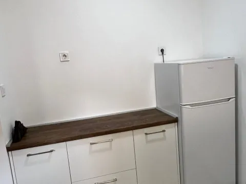 Prodaja, trosoban stan, 97m², Budva, Crna Gora - image 9