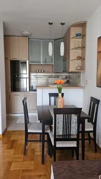 Rent, two bedroom apartment, 70m², Centar, Podgorica - image 8