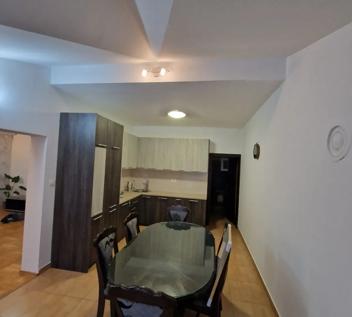 Rent, apartment, 115m², Tološi, Podgorica