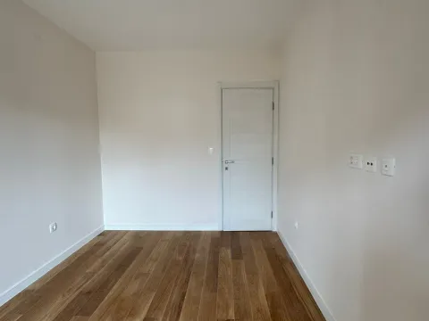 Izdavanje, jednosoban stan, 49m², Podgorica, Crna Gora - image 14