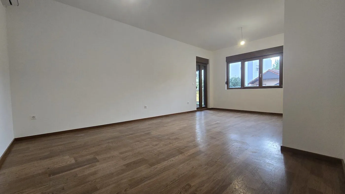 Rent, office space, 90m², Zagorič, Podgorica