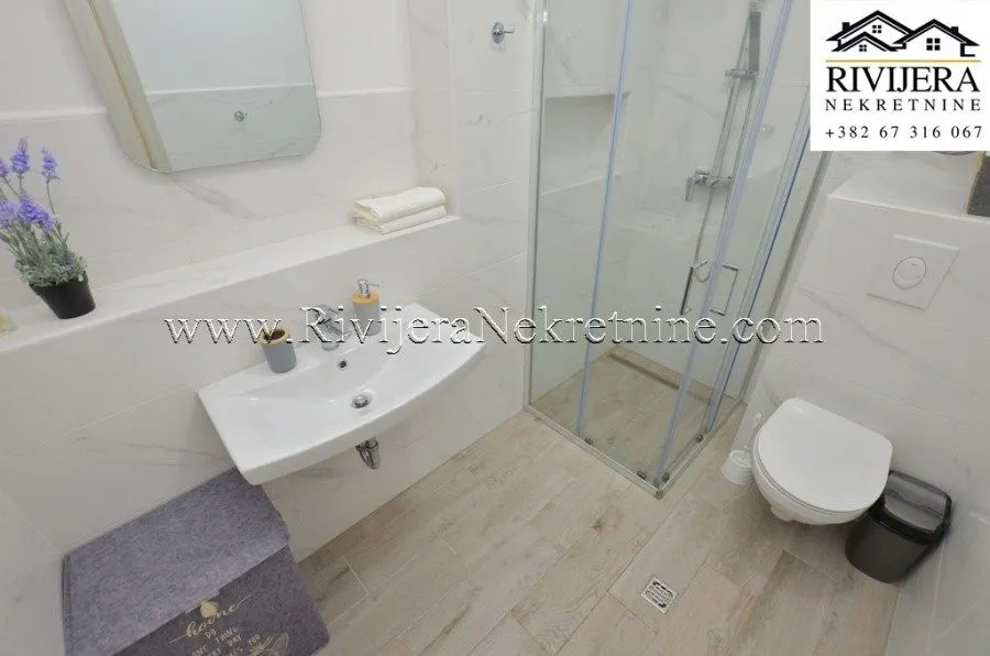 Prodaja, stan, 77m², Đenovići, Herceg Novi