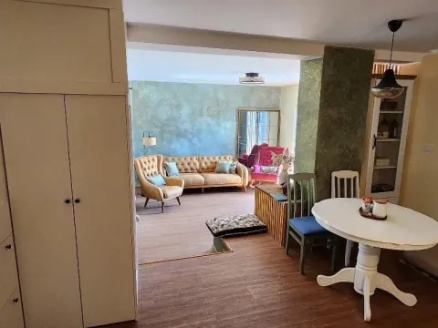 Prodaja, kuća, 100m², Petrovac, Budva - image 11