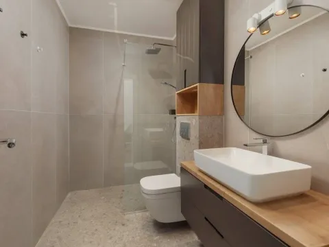 Prodaja, trosoban stan, 139m², Risan, Kotor - image 23