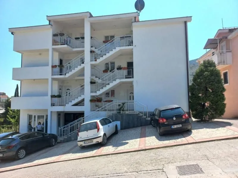 Sale, office space, 550m², Igalo, Herceg Novi