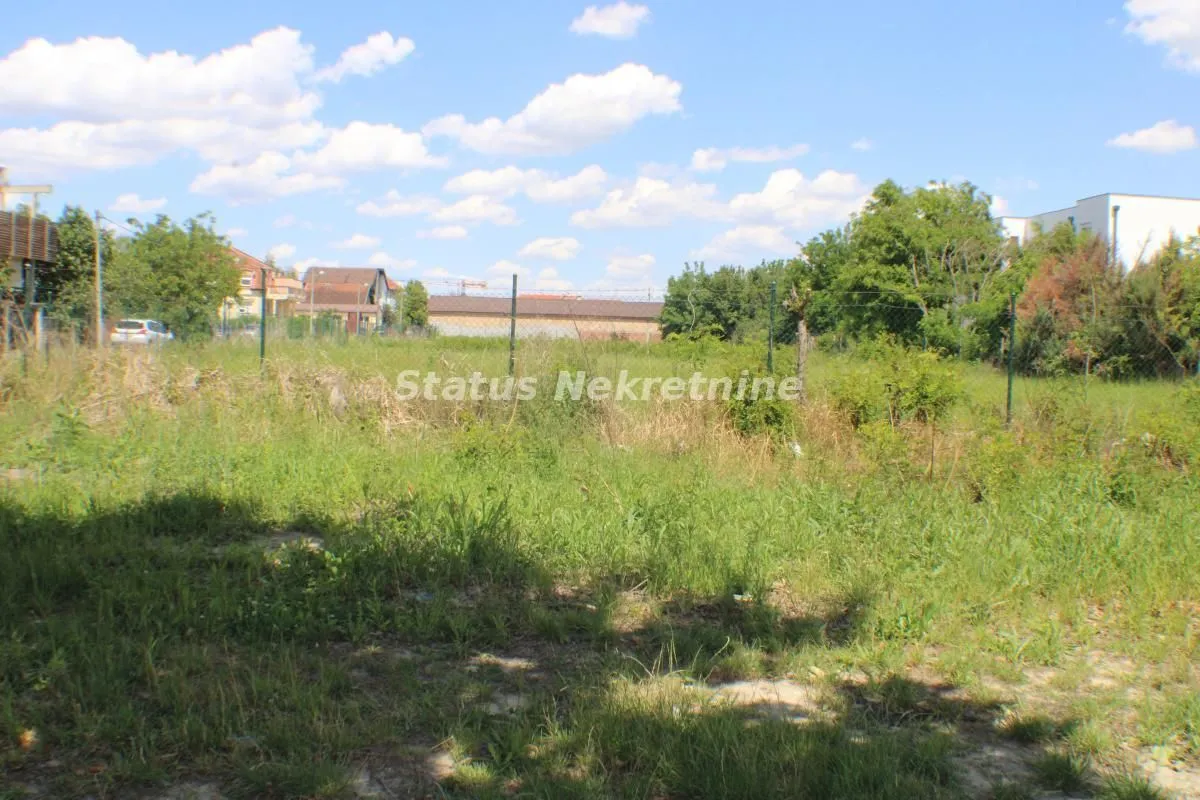 Izdavanje, plac, 4353m², Veternik, Novi Sad Sve Podlokacije
