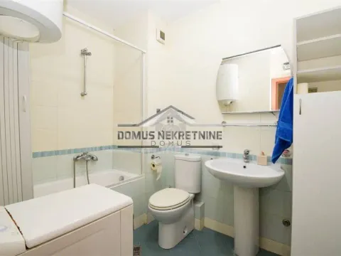 Izdavanje, jednosoban stan, 50m², Preko Morače, Podgorica - image 8