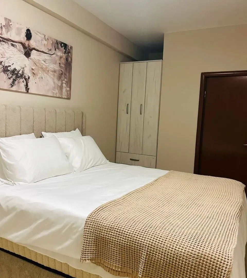 Rent, one bedroom apartment, 36m², Dobrota, Kotor