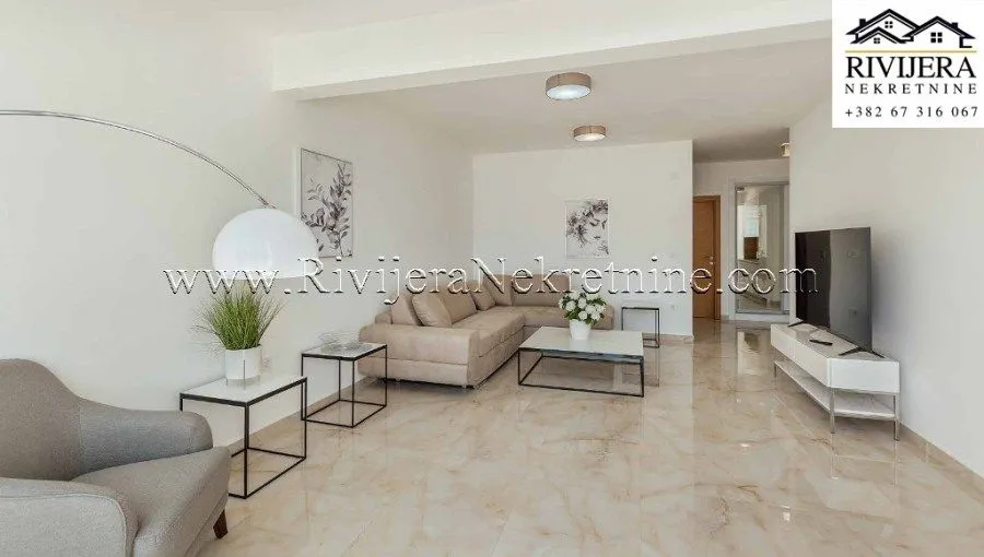 Prodaja, dvosoban stan, 120m², Baošići, Herceg Novi
