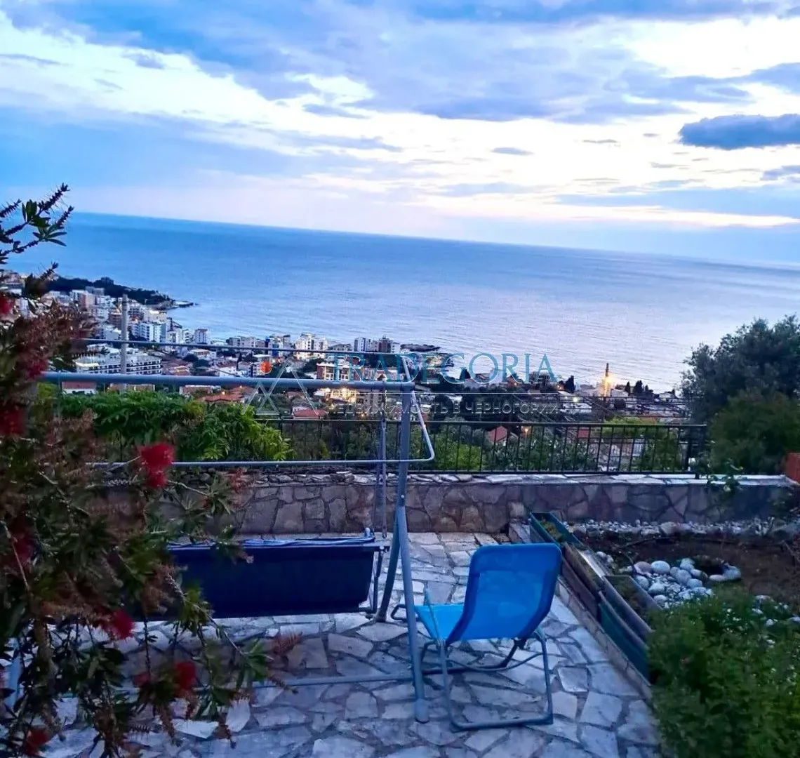 Prodaja, kuća, 201m², Dobra Voda, Bar