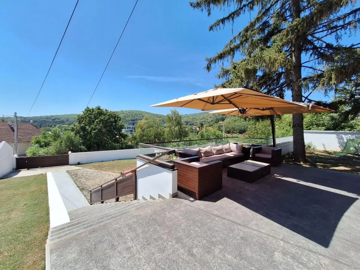 Sale, house, 253m², Banja Vrdnik, Irig