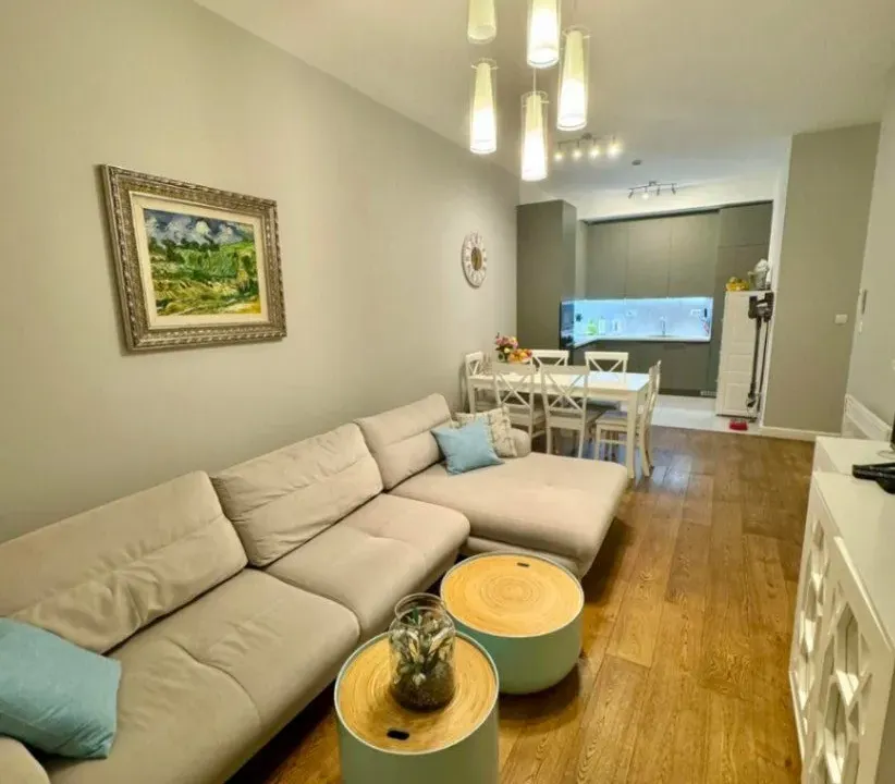 Prodaja, dvosoban stan, 96m², Soho City, Bar