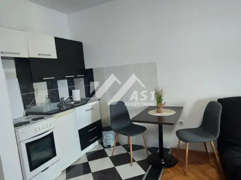 Izdavanje, stan, 36m², Grbavica, Novi Sad Sve Podlokacije - image 3