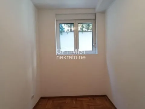 Prodaja, jednosoban stan, 70m², Golf Naselje, Beograd - image 6