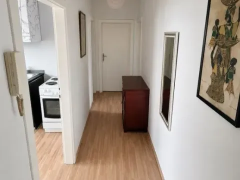 Prodaja, trosoban stan, 70m², Centar, Podgorica - image 8