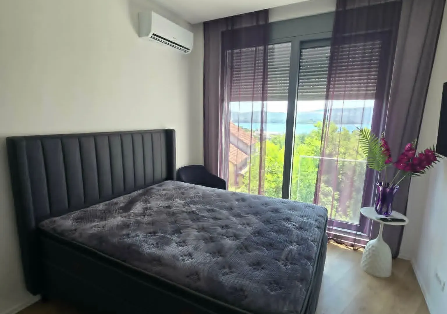 Prodaja, dvosoban stan, 76m², Kava, Tivat