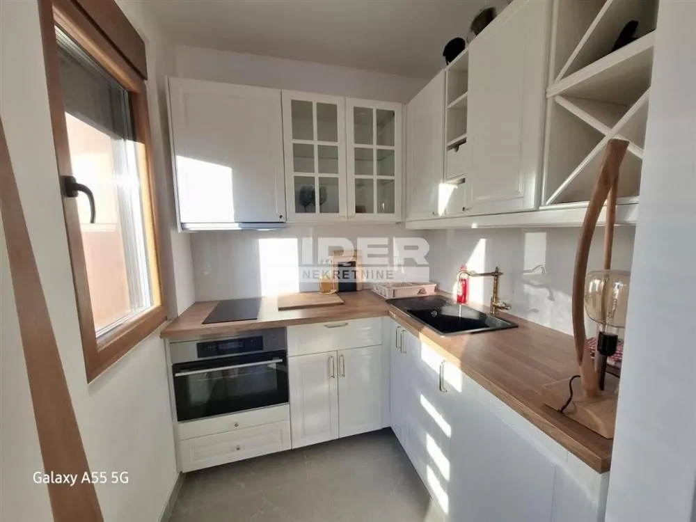 Prodaja, dvosoban stan, 64m², Sloboda, Zlatibor
