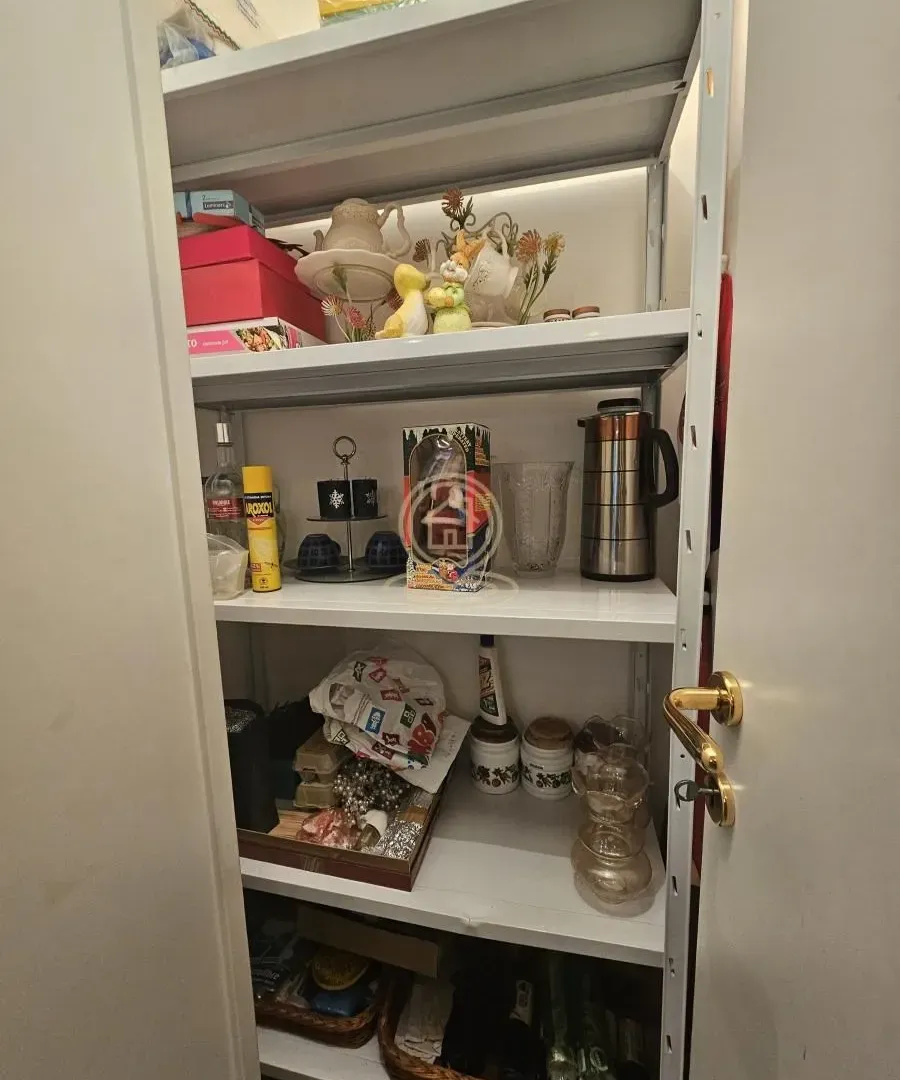 Prodaja, trosoban stan, 130m², Centar, Kragujevac