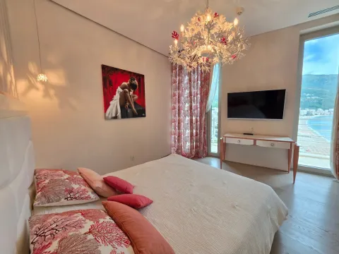 Prodaja, četvorosoban stan, 562m², Budva, Crna Gora - image 24