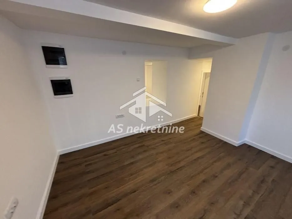 Rent, two bedroom apartment, 55m², Stari Grad, Beograd