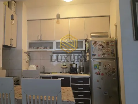 Rent, two bedroom apartment, 62m², Blok 9, Podgorica - image 2