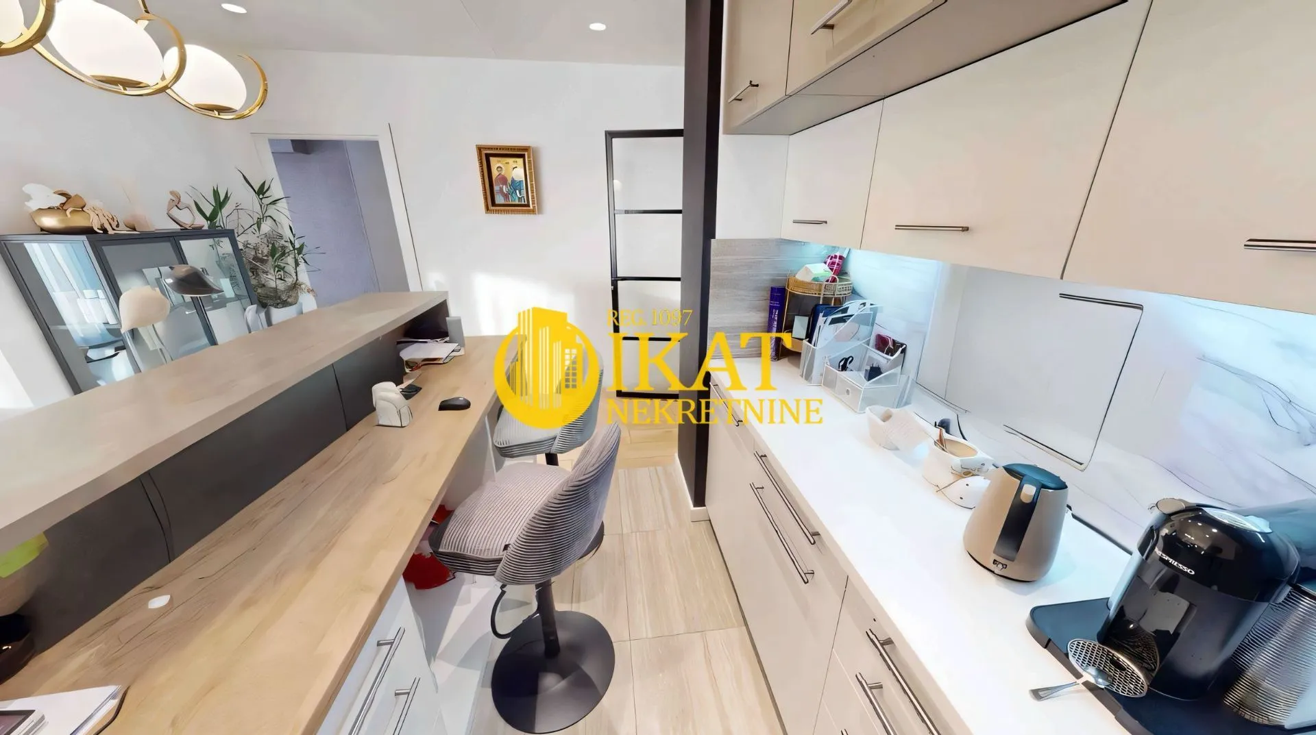 Sale, four bedroom apartment, 124m², Novi Beograd Blok 65, Novi Beograd Sve Podlokacije