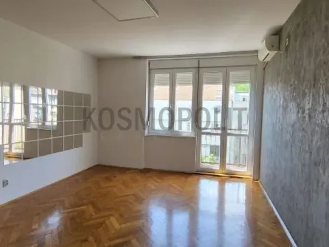 Prodaja, dvosoban stan, 68m², Stari Grad, Beograd - image 1