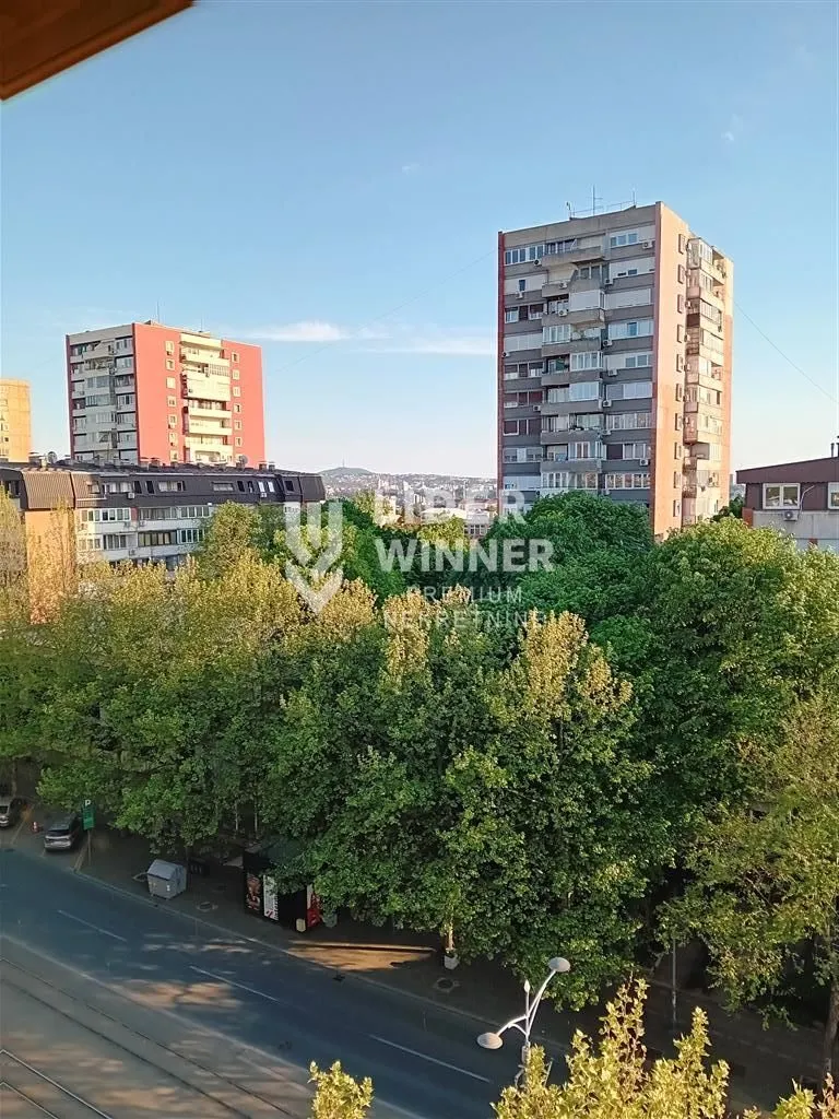 Sale, three bedroom apartment, 58m², Lion, Zvezdara Sve Podlokacije