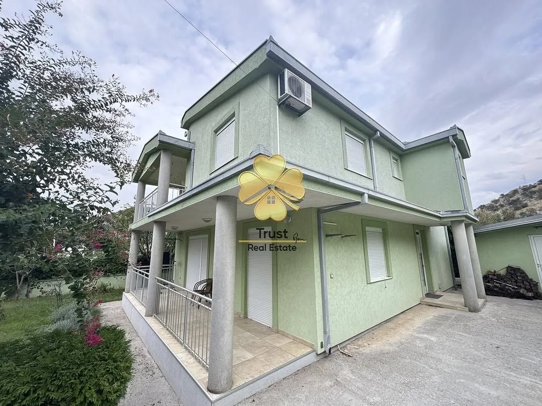 Prodaja, kuća, 175m², Podgorica, Crna Gora
