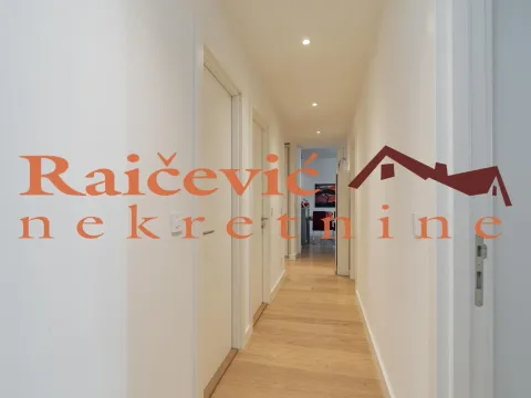 Prodaja, četvorosoban stan, 110m², Savski Venac, Beograd - image 7