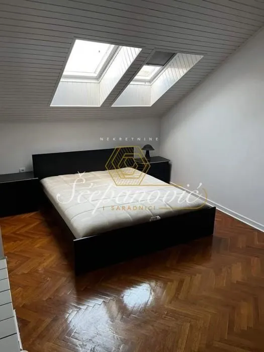 Prodaja, trosoban stan, 71m², Grbavica, Novi Sad Sve Podlokacije