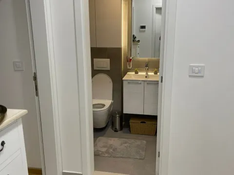 Prodaja, dvosoban stan, 68m², Stari Aerodrom, Podgorica - image 6