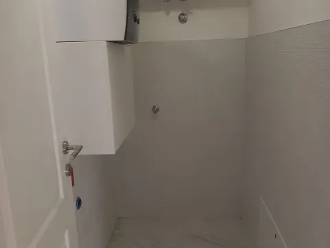 Izdavanje, poslovni prostor, 78m², Zvezdara Sve Podlokacije, Beograd - image 7