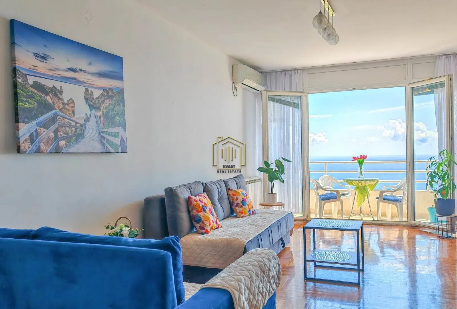 Izdavanje, dvosoban stan, 110m², Seoce, Budva