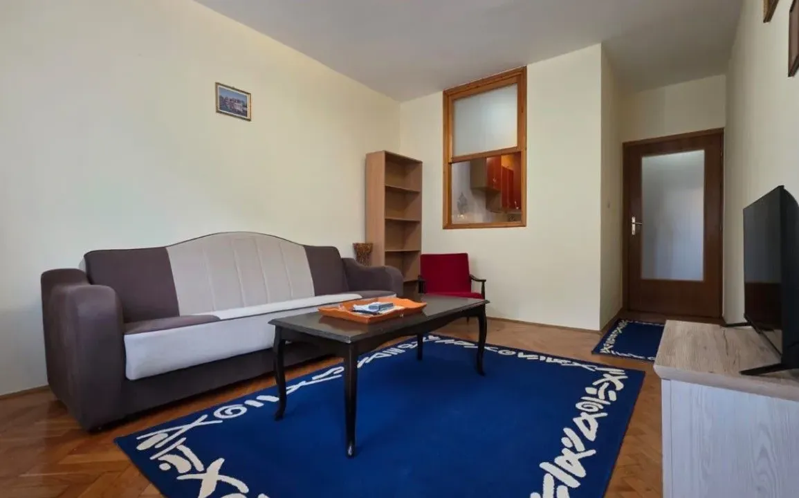 Izdavanje, dvosoban stan, 58m², Zagorič, Podgorica