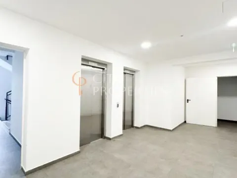 Izdavanje, stan, 46m², Stari Aerodrom, Podgorica - image 10