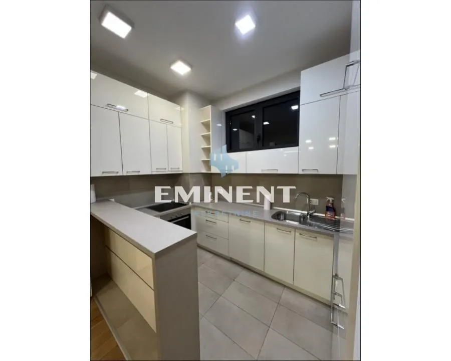 Rent, three bedroom apartment, 86m², Tašmajdan, Palilula Sve Podlokacije