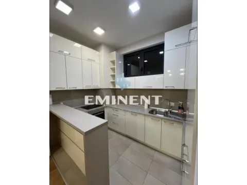 Izdavanje, trosoban stan, 86m², Tašmajdan, Palilula Sve Podlokacije - image 3