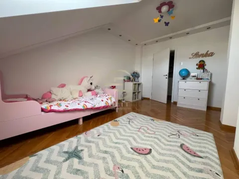 Sale, four bedroom apartment, 121m², Adamovićevo Naselje, Novi Sad Sve Podlokacije - image 18