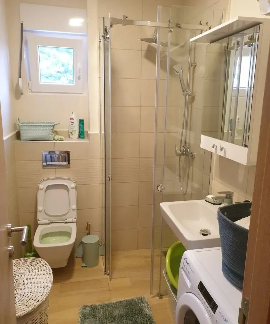Rent, one bedroom apartment, 42m², Bijeli Do, Budva