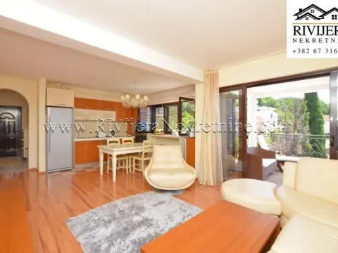 Sale, two bedroom apartment, 121m², Baošići, Herceg Novi - image 2