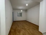 Izdavanje, jednosoban stan, 47m², Stari Aerodrom, Podgorica - image 1
