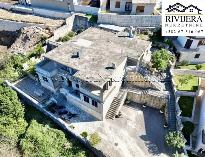 Prodaja, kuća, 289m², Dobrota, Kotor