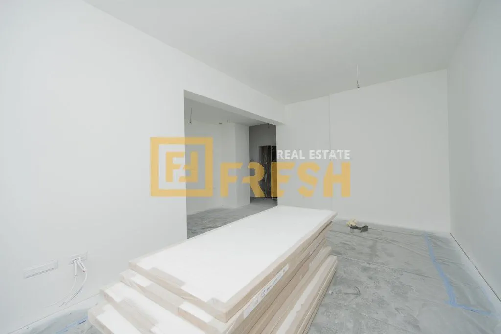Prodaja, dvosoban stan, 71m², Bečići, Budva