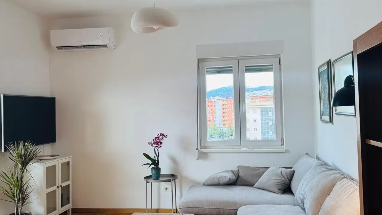 Izdavanje, jednosoban stan, 53m², City Kvart, Podgorica