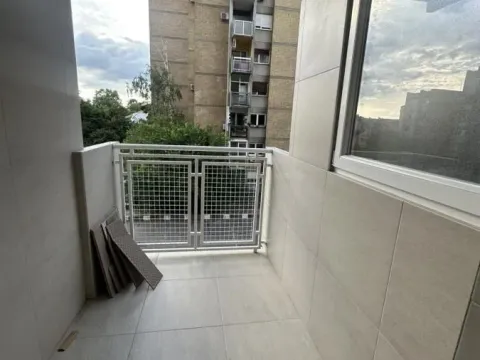Izdavanje, trosoban stan, 55m², Grbavica, Novi Sad Sve Podlokacije - image 15