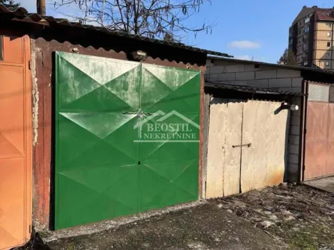 Prodaja, trosoban stan, 70m², Centar, Pančevo - image 14