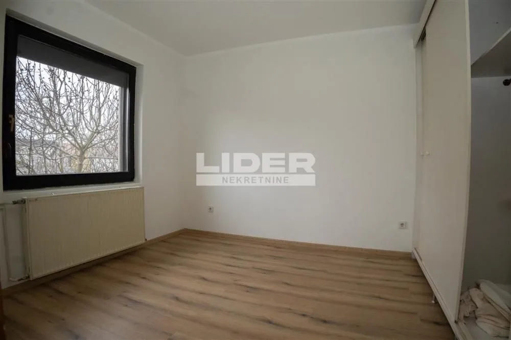 Prodaja, trosoban stan, 111m², Palilula Sve Podlokacije, Beograd